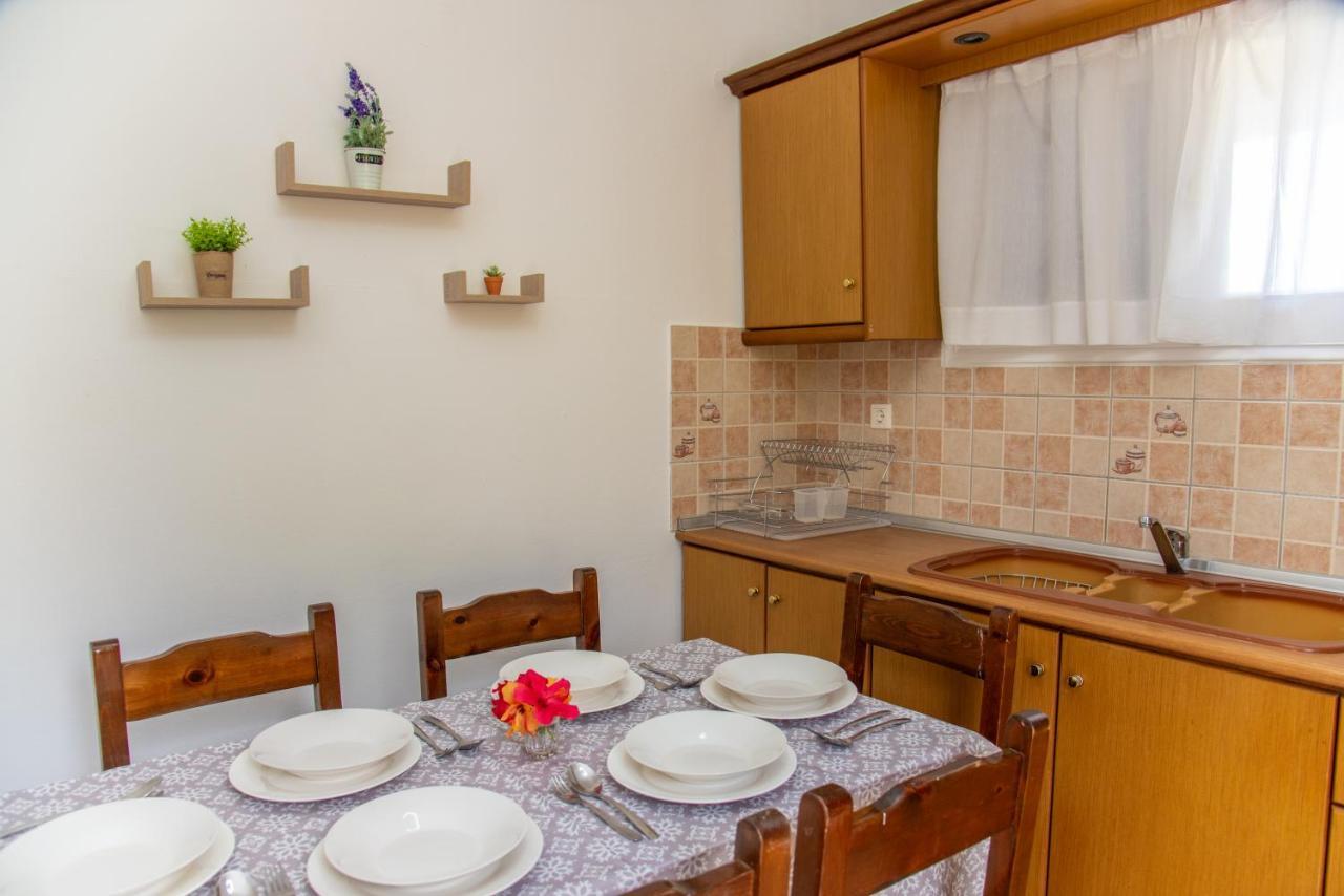 Eleonas Holiday Home Apartment Agios Stefanos Avliotes  Bagian luar foto