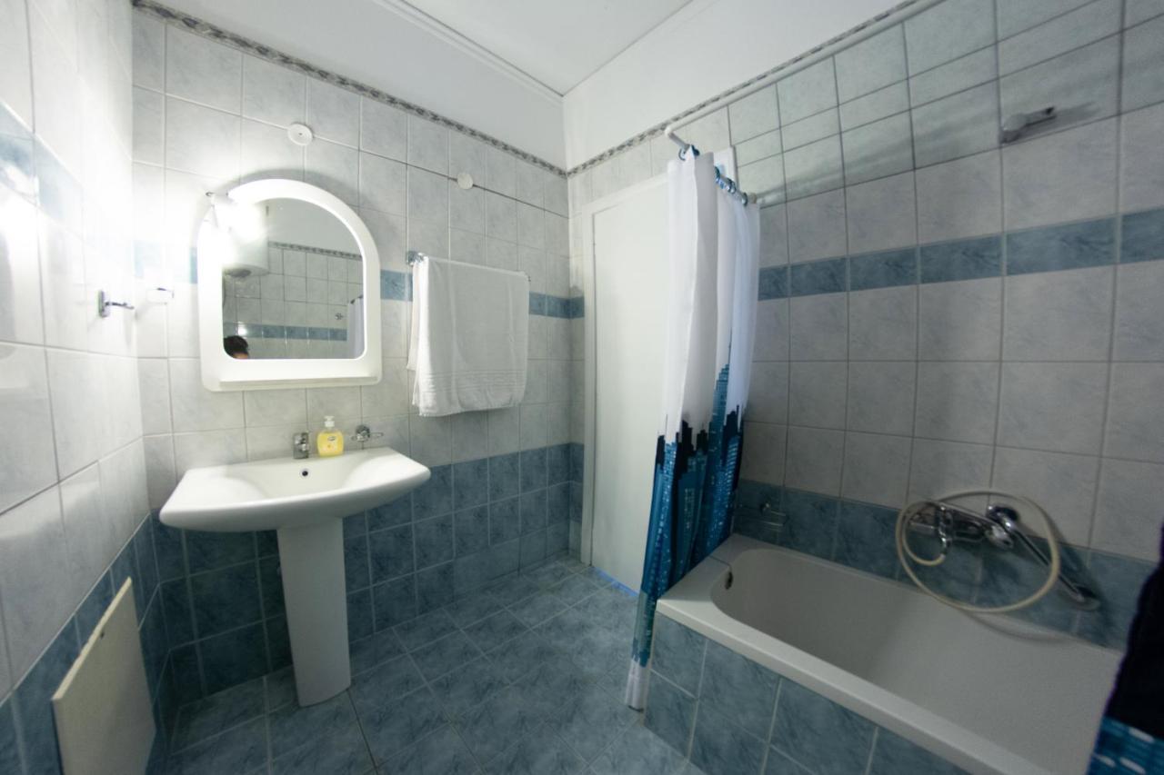 Eleonas Holiday Home Apartment Agios Stefanos Avliotes  Bagian luar foto